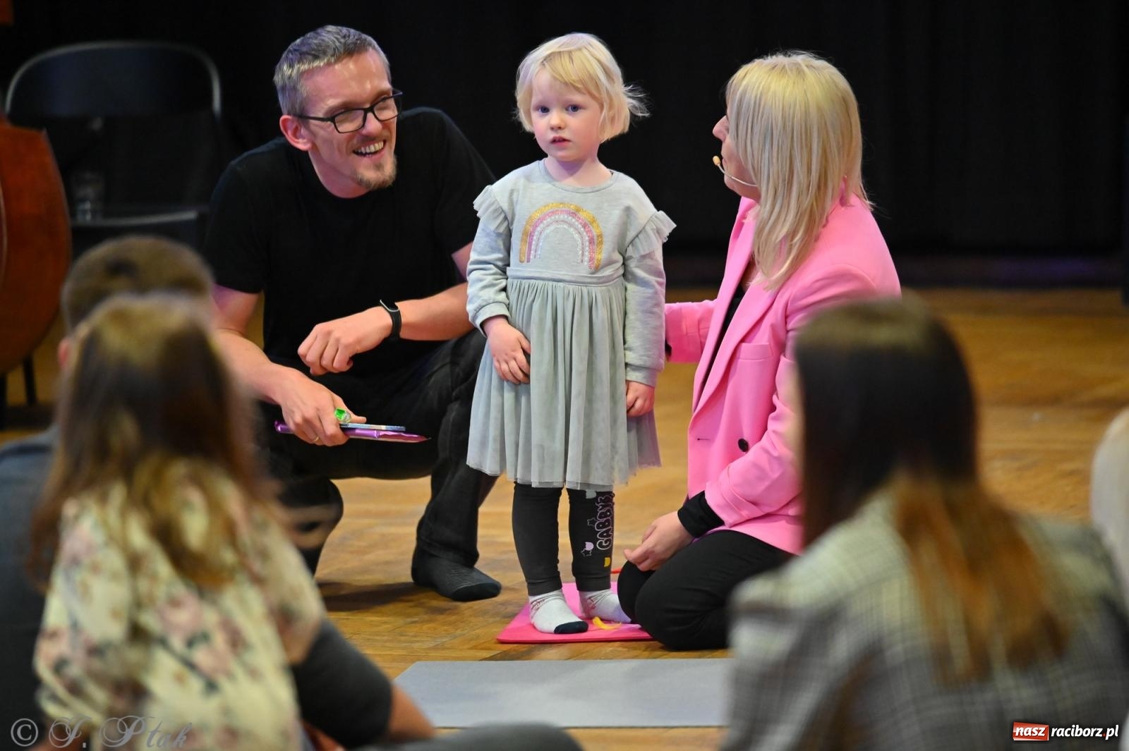 Zdjęcie w galerii na portalu naszraciborz.pl: Maluchy w krainie dźwięku i śpiewające koźlątka – muzyczna przygoda w RCK wiadomości z regionu