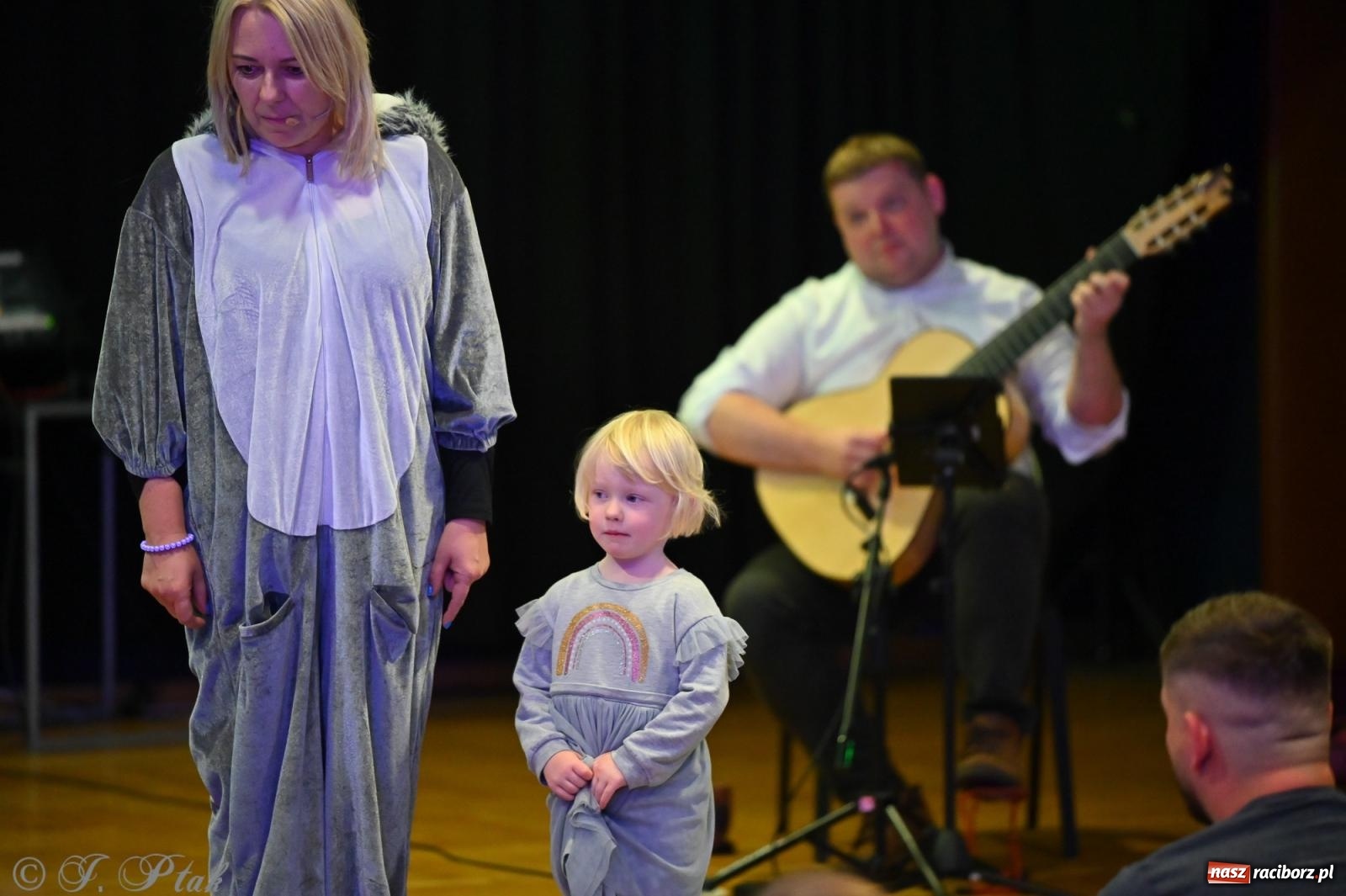 Zdjęcie w galerii na portalu naszraciborz.pl: Maluchy w krainie dźwięku i śpiewające koźlątka – muzyczna przygoda w RCK wiadomości z regionu