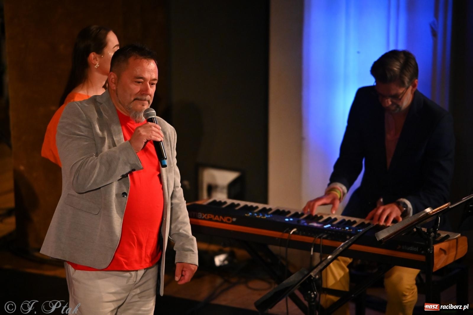 Zdjęcie w galerii na portalu naszraciborz.pl: Koncert zespołu wokalnego Perspektywa Adults przyciągnął liczną publiczność wiadomości z regionu