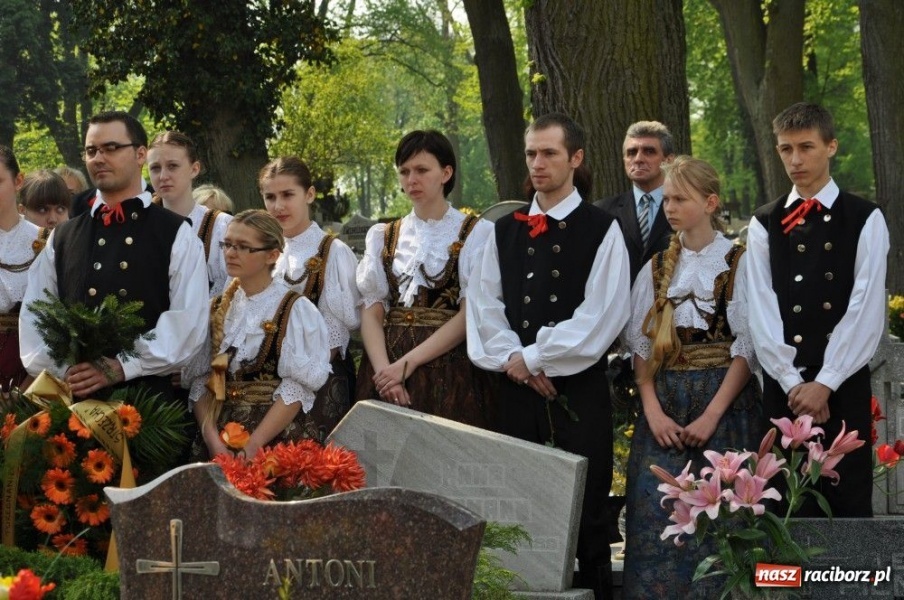 Zdjęcie w galerii na portalu naszraciborz.pl: Racibórz pożegnał Leszka Wykę wiadomości z regionu