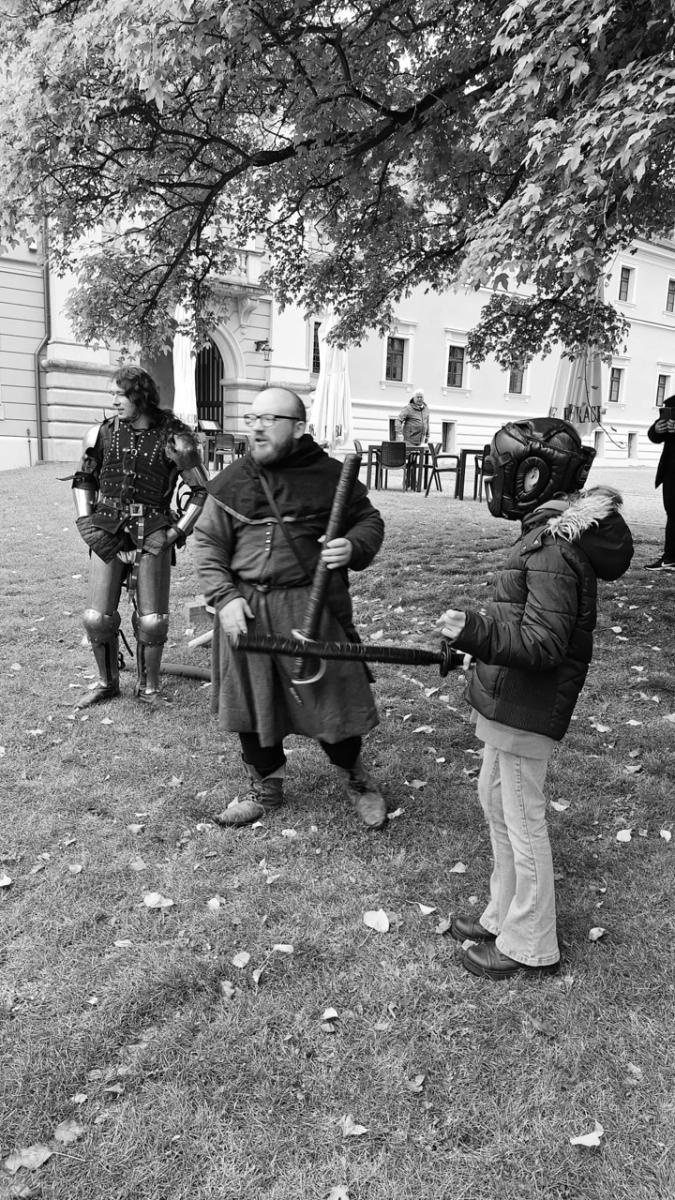 Zdjęcie w galerii na portalu naszraciborz.pl: Deszcz niestraszny pasjonatom – IV Jarmark Rękodzieła Regionalnego w Rudach pełen atrakcji wiadomości z regionu