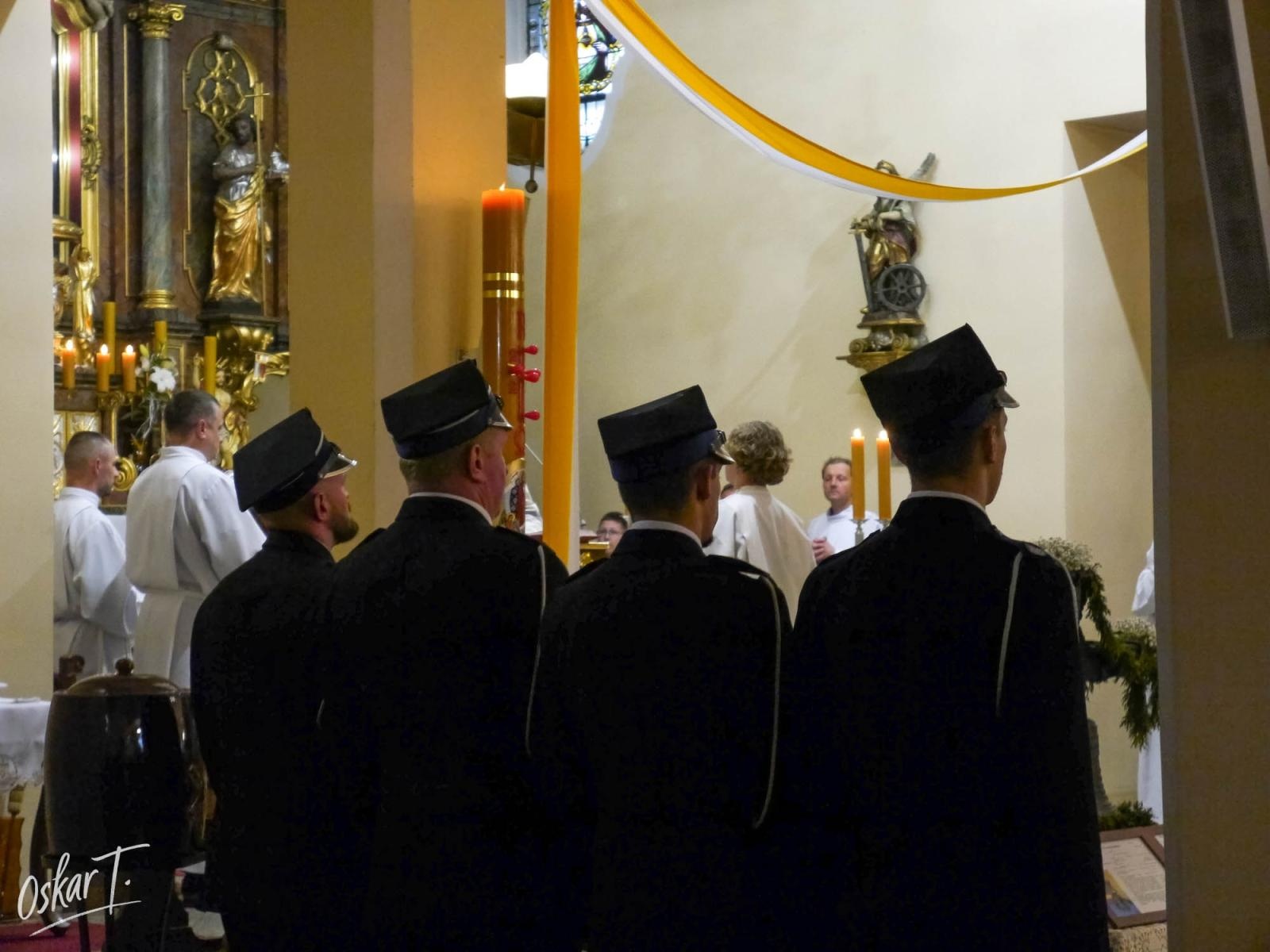 Zdjęcie w galerii na portalu naszraciborz.pl: Uroczyste poświęcenie dzwonu do kaplicy w Nędzy wiadomości z regionu