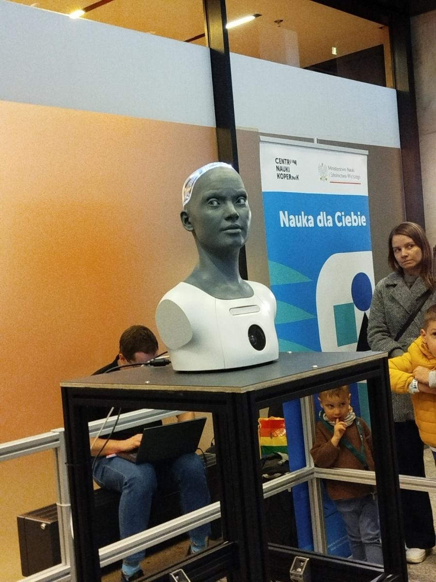 Zdjęcie w galerii na portalu naszraciborz.pl: SOWA z Raciborza na Pikniku Naukowym na PGE Narodowym wiadomości z regionu