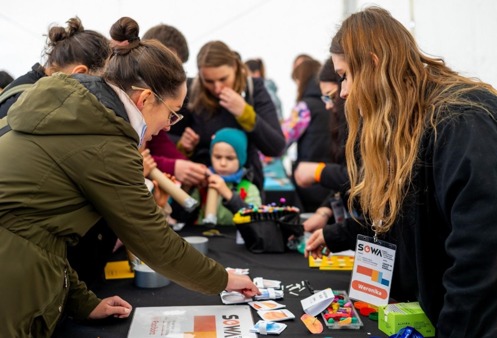 Zdjęcie w galerii na portalu naszraciborz.pl: SOWA z Raciborza na Pikniku Naukowym na PGE Narodowym wiadomości z regionu