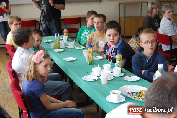 Zdjęcie w galerii na portalu naszraciborz.pl:  Tenisiści TKKF i Victorii nagrodzeni wiadomości z regionu