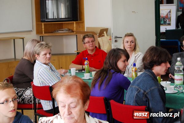 Zdjęcie w galerii na portalu naszraciborz.pl:  Tenisiści TKKF i Victorii nagrodzeni wiadomości z regionu
