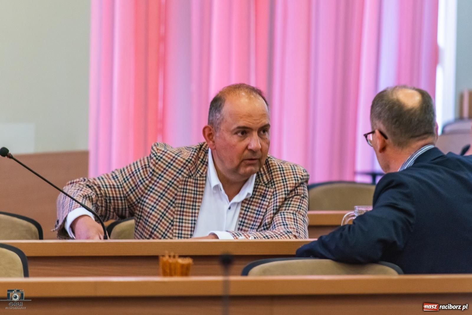 Zdjęcie w galerii na portalu naszraciborz.pl: OSiR pod lupą radnych: nowe bilety i rosnące koszty wiadomości z regionu