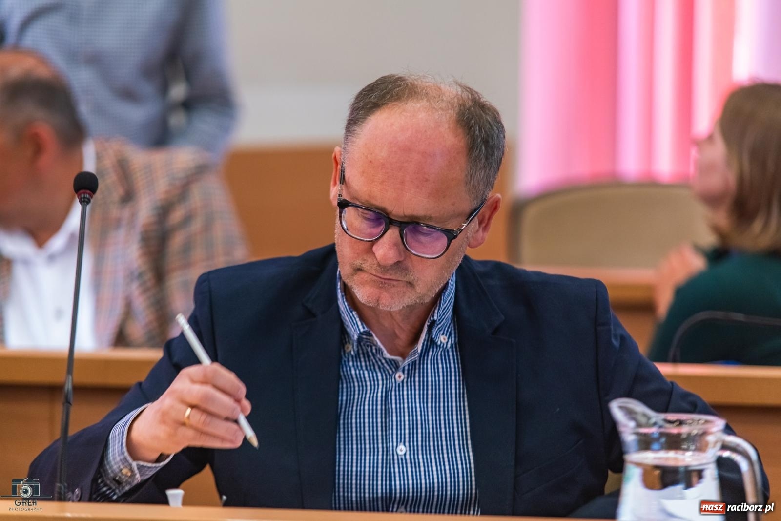 Zdjęcie w galerii na portalu naszraciborz.pl: OSiR pod lupą radnych: nowe bilety i rosnące koszty wiadomości z regionu