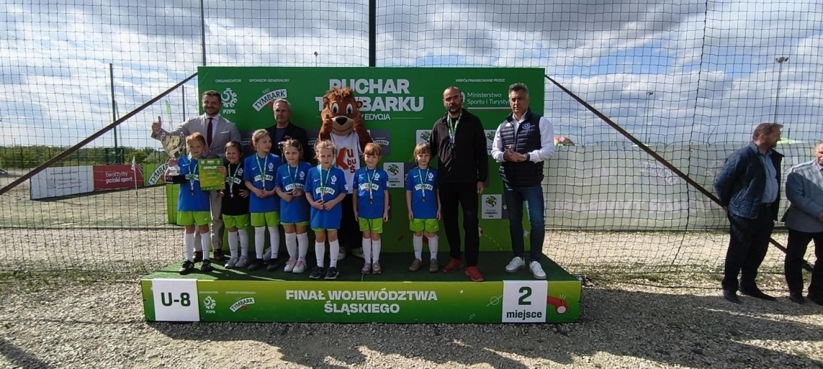 Zdjęcie w galerii na portalu naszraciborz.pl: Pawłowianki wicemistrzyniami Śląska! Znakomity występ w turnieju Z podwórka na stadion wiadomości z regionu