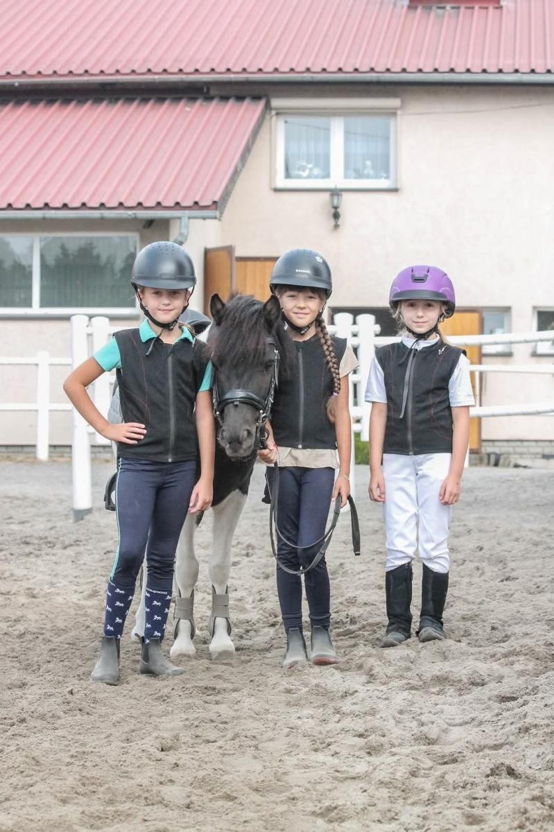 Zdjęcie w galerii na portalu naszraciborz.pl: Otwarte zawody jeździeckie w Pietrowicach Wielkich wiadomości z regionu