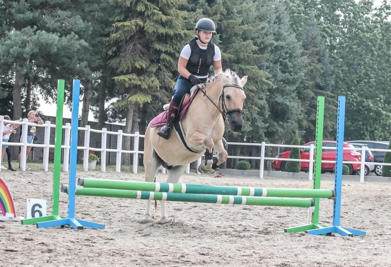 Zdjęcie w galerii na portalu naszraciborz.pl: Otwarte zawody jeździeckie w Pietrowicach Wielkich wiadomości z regionu