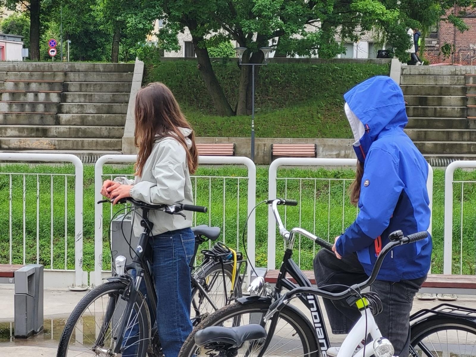 Zdjęcie w galerii na portalu naszraciborz.pl: Rowerowa akcja dla uczczenia jubileuszu 80-lecia Kasprowicza wiadomości z regionu