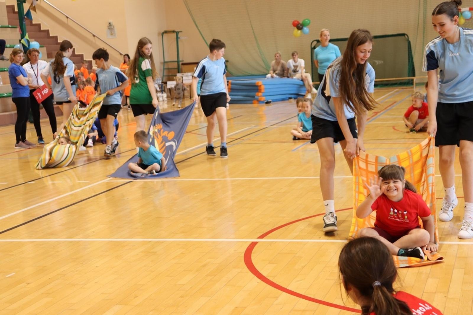 Zdjęcie w galerii na portalu naszraciborz.pl: Gminna Spartakiada Przedszkolaków w Rudniku: integracja i sportowe pasje wiadomości z regionu