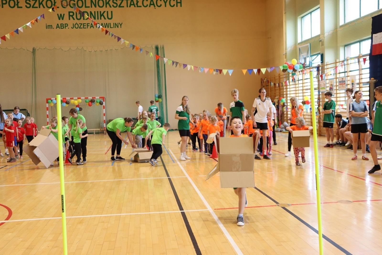 Zdjęcie w galerii na portalu naszraciborz.pl: Gminna Spartakiada Przedszkolaków w Rudniku: integracja i sportowe pasje wiadomości z regionu