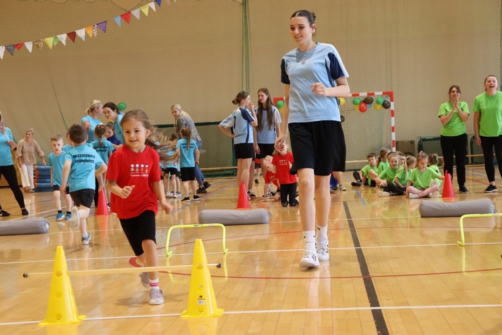 Zdjęcie w galerii na portalu naszraciborz.pl: Gminna Spartakiada Przedszkolaków w Rudniku: integracja i sportowe pasje wiadomości z regionu