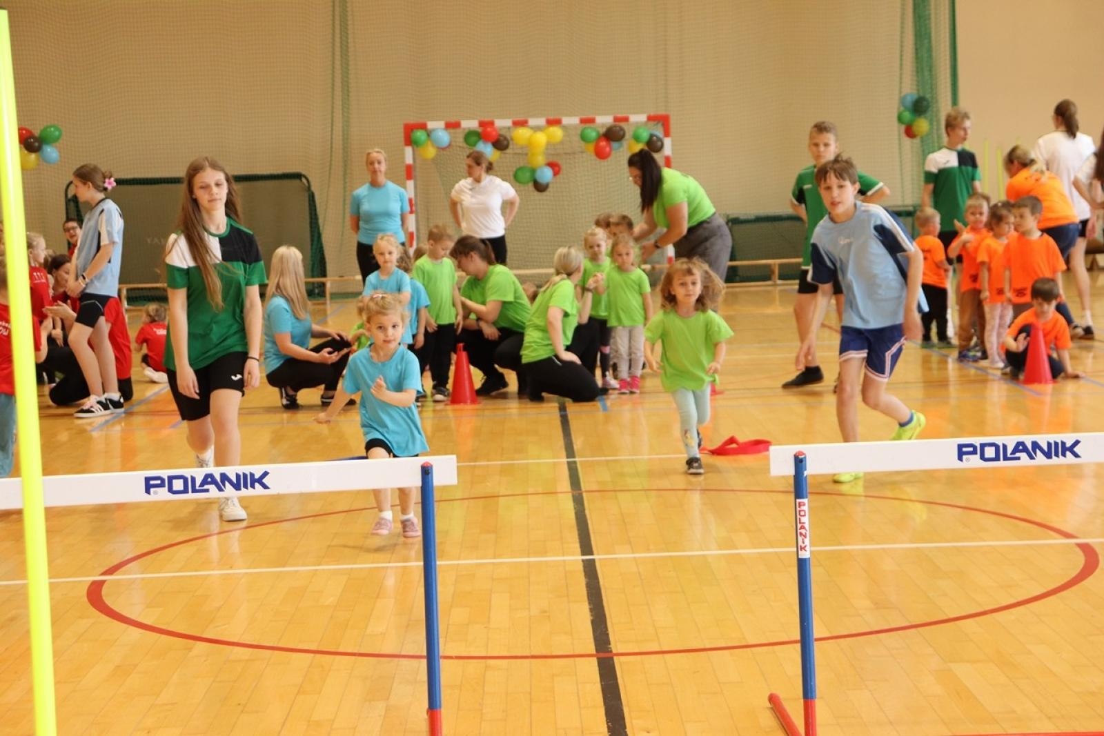 Zdjęcie w galerii na portalu naszraciborz.pl: Gminna Spartakiada Przedszkolaków w Rudniku: integracja i sportowe pasje wiadomości z regionu