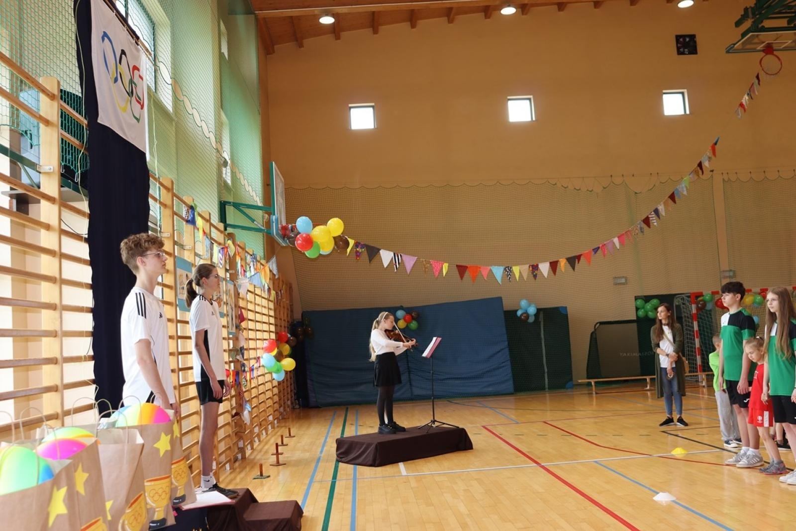 Zdjęcie w galerii na portalu naszraciborz.pl: Gminna Spartakiada Przedszkolaków w Rudniku: integracja i sportowe pasje wiadomości z regionu