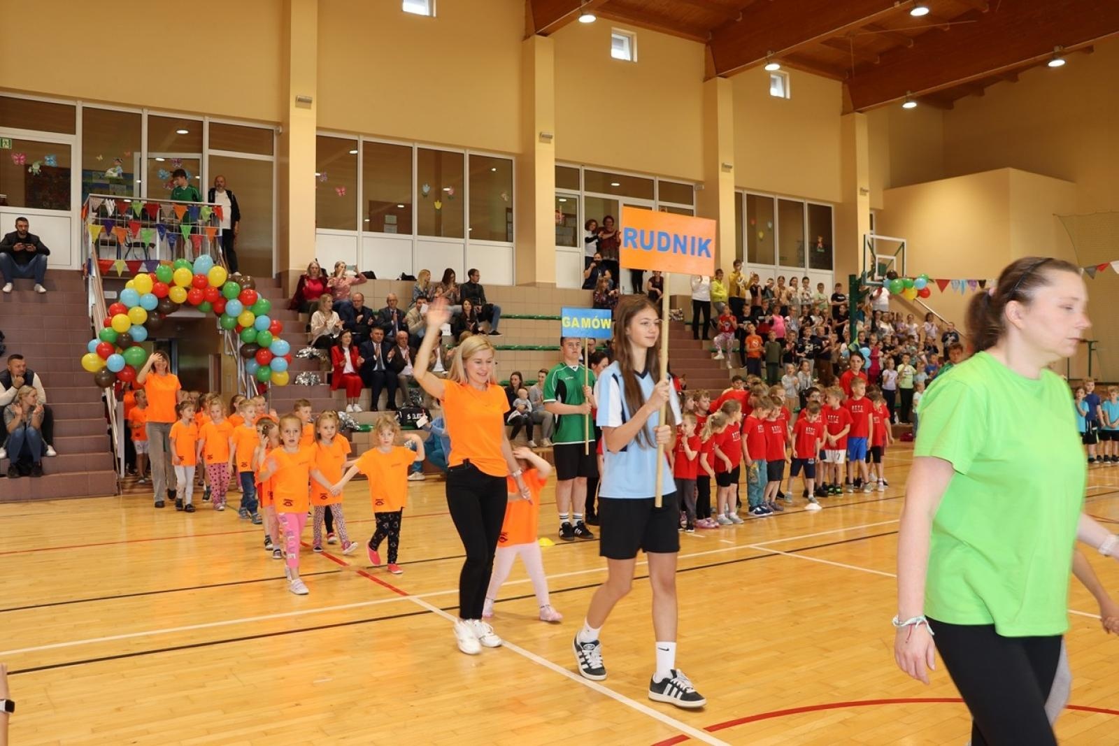 Zdjęcie w galerii na portalu naszraciborz.pl: Gminna Spartakiada Przedszkolaków w Rudniku: integracja i sportowe pasje wiadomości z regionu