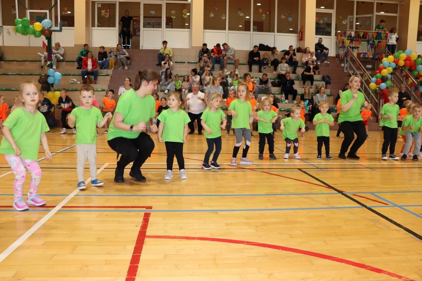 Zdjęcie w galerii na portalu naszraciborz.pl: Gminna Spartakiada Przedszkolaków w Rudniku: integracja i sportowe pasje wiadomości z regionu