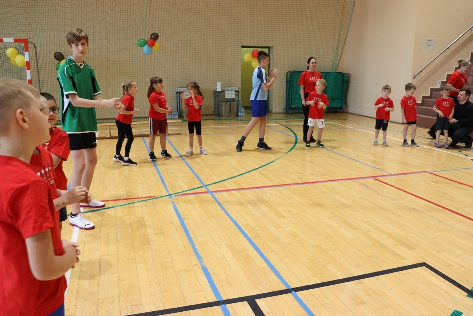 Zdjęcie w galerii na portalu naszraciborz.pl: Gminna Spartakiada Przedszkolaków w Rudniku: integracja i sportowe pasje wiadomości z regionu