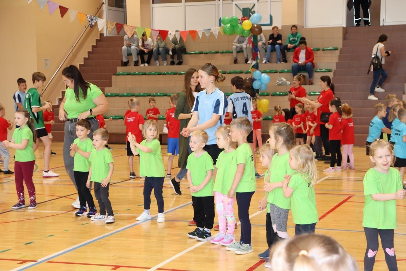 Zdjęcie w galerii na portalu naszraciborz.pl: Gminna Spartakiada Przedszkolaków w Rudniku: integracja i sportowe pasje wiadomości z regionu