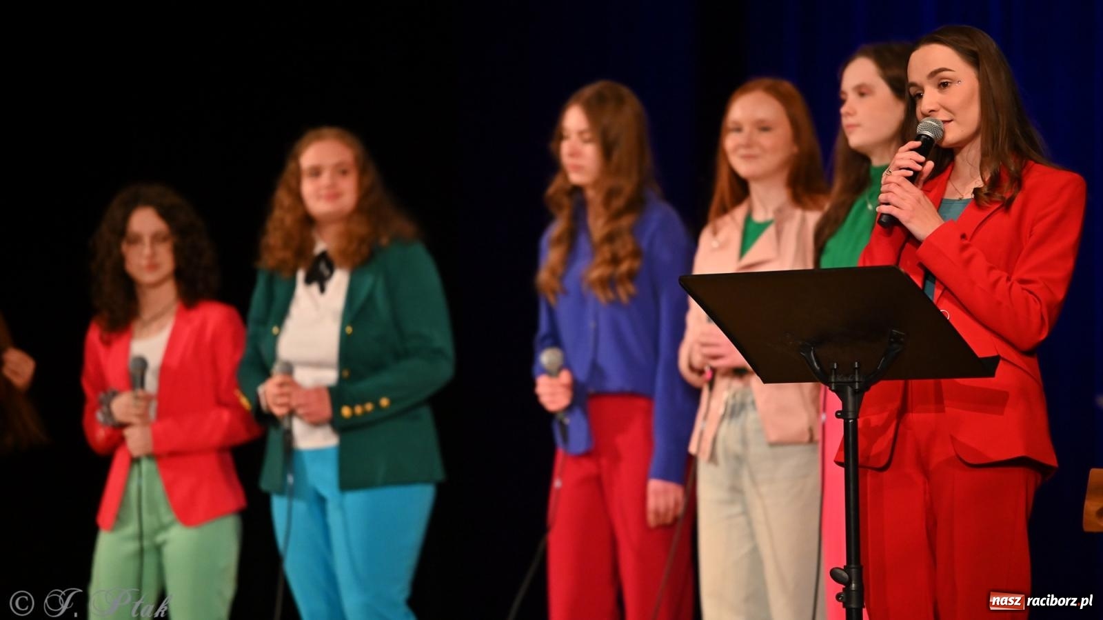 Zdjęcie w galerii na portalu naszraciborz.pl: Perspektywa Kids & Young. Muzyczna młodzież rozgrzała serca raciborzan [FOTO i WIDEO] wiadomości z regionu