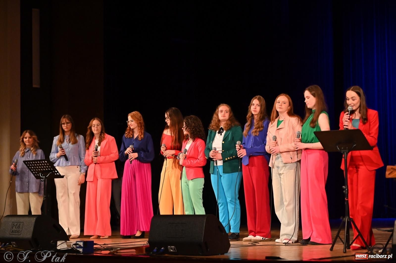 Zdjęcie w galerii na portalu naszraciborz.pl: Perspektywa Kids & Young. Muzyczna młodzież rozgrzała serca raciborzan [FOTO i WIDEO] wiadomości z regionu