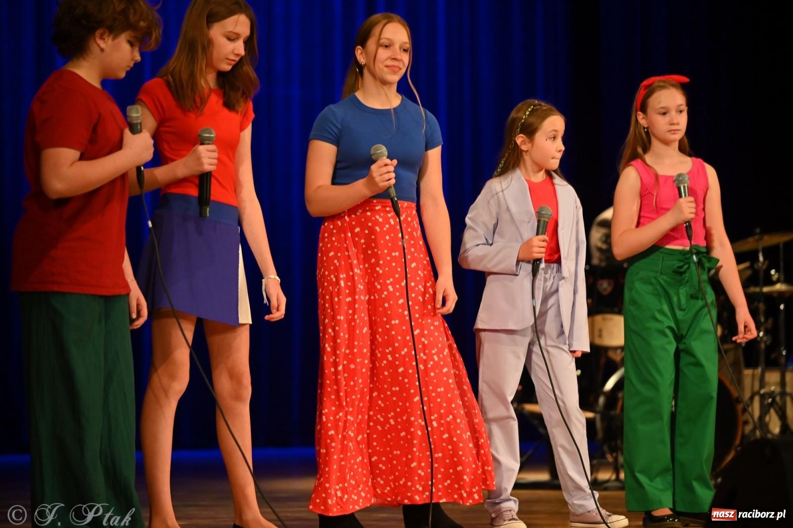 Zdjęcie w galerii na portalu naszraciborz.pl: Perspektywa Kids & Young. Muzyczna młodzież rozgrzała serca raciborzan [FOTO i WIDEO] wiadomości z regionu