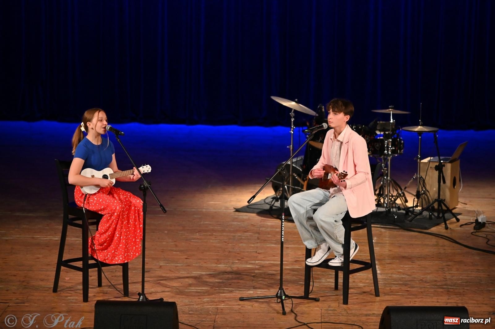 Zdjęcie w galerii na portalu naszraciborz.pl: Perspektywa Kids & Young. Muzyczna młodzież rozgrzała serca raciborzan [FOTO i WIDEO] wiadomości z regionu