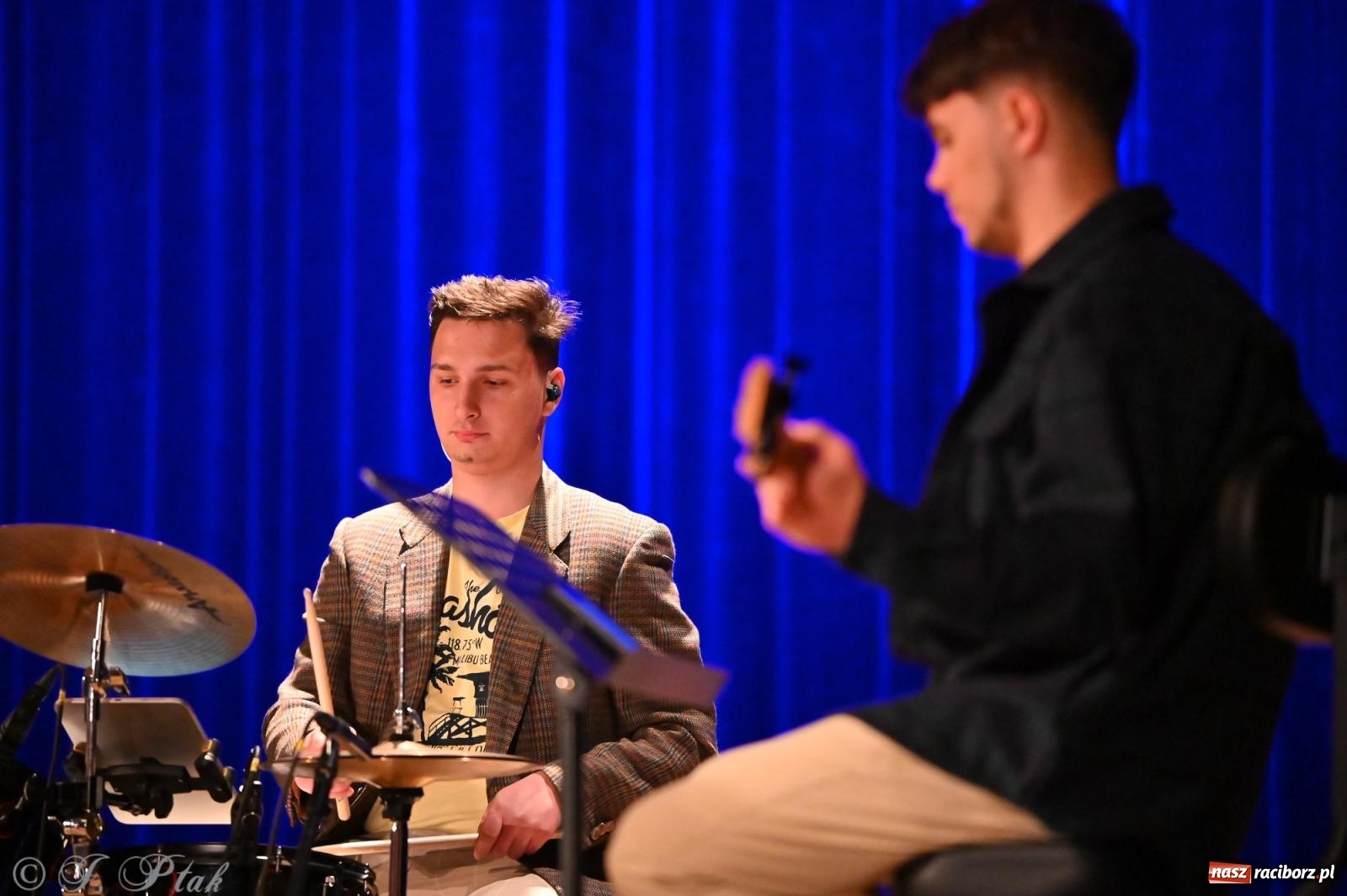 Zdjęcie w galerii na portalu naszraciborz.pl: Perspektywa Kids & Young. Muzyczna młodzież rozgrzała serca raciborzan [FOTO i WIDEO] wiadomości z regionu