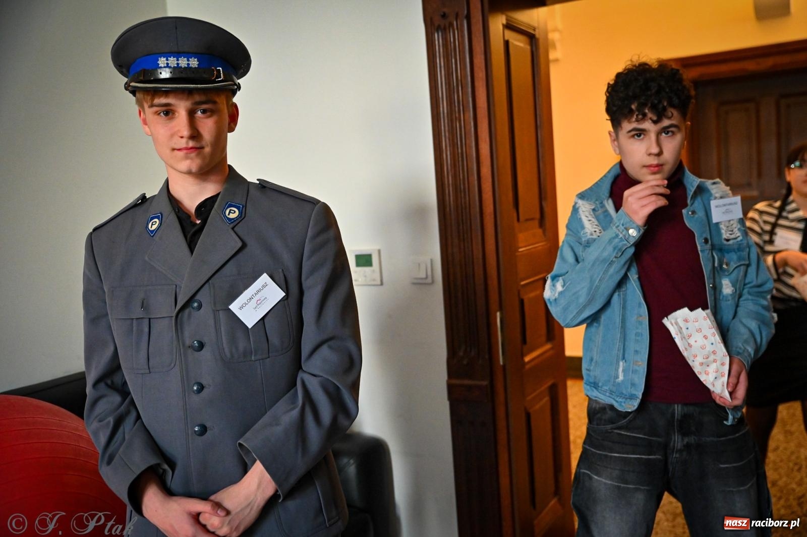 Zdjęcie w galerii na portalu naszraciborz.pl: Proces wampira przyciągnął tłumy. Racibórz w Nocy Otwartych Sądów [FOTO i WIDEO] wiadomości z regionu