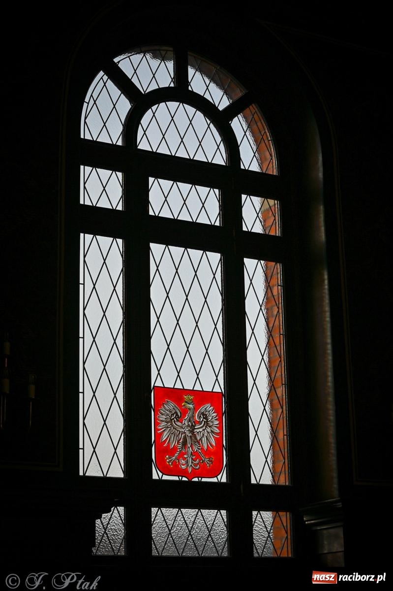 Zdjęcie w galerii na portalu naszraciborz.pl: Proces wampira przyciągnął tłumy. Racibórz w Nocy Otwartych Sądów [FOTO i WIDEO] wiadomości z regionu