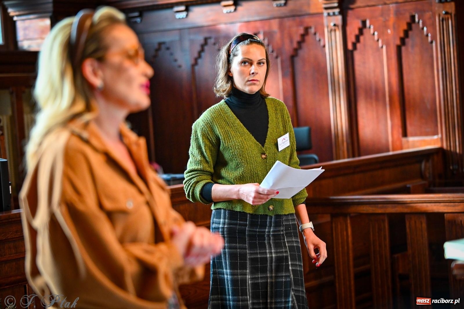 Zdjęcie w galerii na portalu naszraciborz.pl: Proces wampira przyciągnął tłumy. Racibórz w Nocy Otwartych Sądów [FOTO i WIDEO] wiadomości z regionu