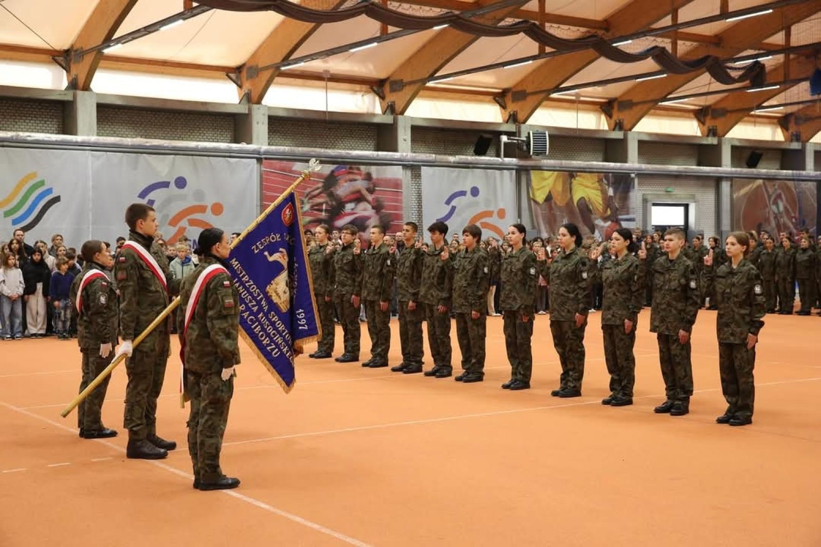 Zdjęcie w galerii na portalu naszraciborz.pl: ZSOMS w Raciborzu to szkoła, która z pasją i profesjonalizmem przygotowuje młodzież do wyzwań przyszłości wiadomości z regionu