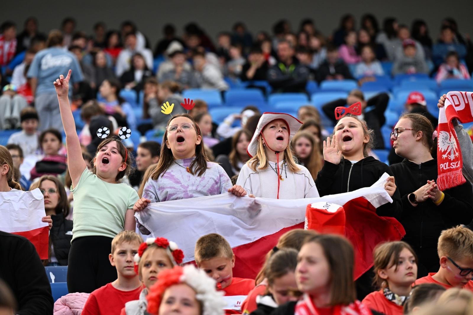 Zdjęcie w galerii na portalu naszraciborz.pl: Lekkoatleci walczyli z rywalami i przeraźliwym zimnem. Srebro Justyny Święty-Ersetic na ORLEN Memoriale Janusza Kusocińskiego w Chorzowie wiadomości z regionu