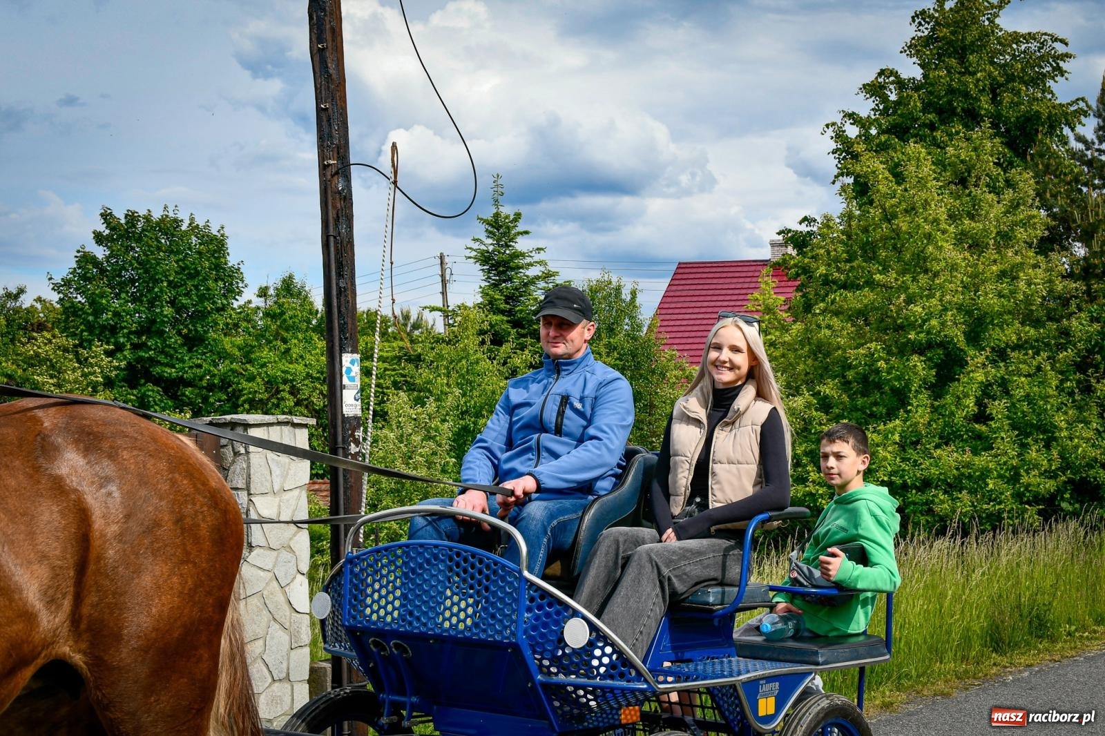 Zdjęcie w galerii na portalu naszraciborz.pl: W Brzeziu odbyła się procesja na św. Urbana: tradycja i duchowa wartość [FOTO i WIDEO] wiadomości z regionu