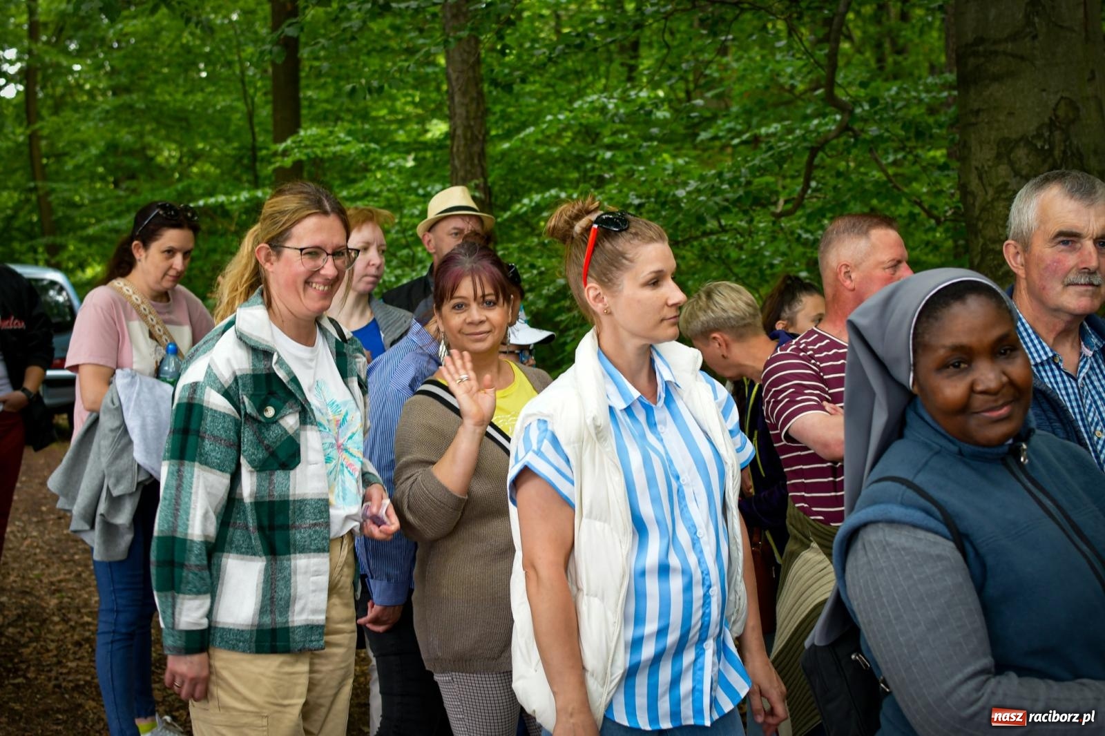 Zdjęcie w galerii na portalu naszraciborz.pl: W Brzeziu odbyła się procesja na św. Urbana: tradycja i duchowa wartość [FOTO i WIDEO] wiadomości z regionu