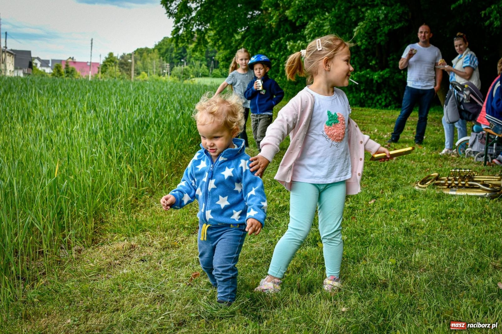 Zdjęcie w galerii na portalu naszraciborz.pl: W Brzeziu odbyła się procesja na św. Urbana: tradycja i duchowa wartość [FOTO i WIDEO] wiadomości z regionu
