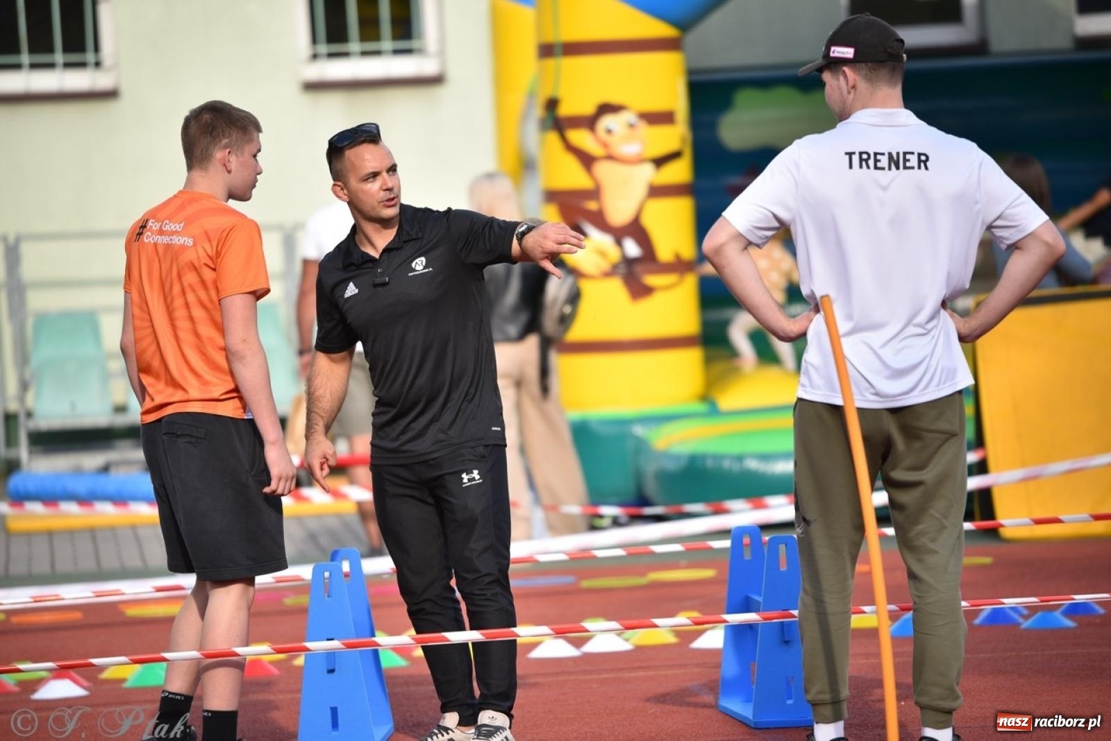 Zdjęcie w galerii na portalu naszraciborz.pl: Raciborski Test Sprawności - dzień pierwszy za nami, dziś drugi dzień ćwiczeń wiadomości z regionu