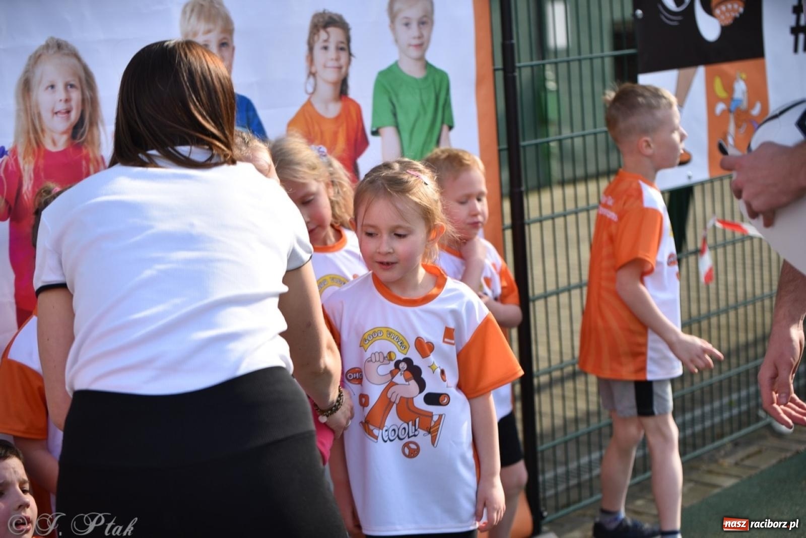 Zdjęcie w galerii na portalu naszraciborz.pl: Raciborski Test Sprawności - dzień pierwszy za nami, dziś drugi dzień ćwiczeń wiadomości z regionu