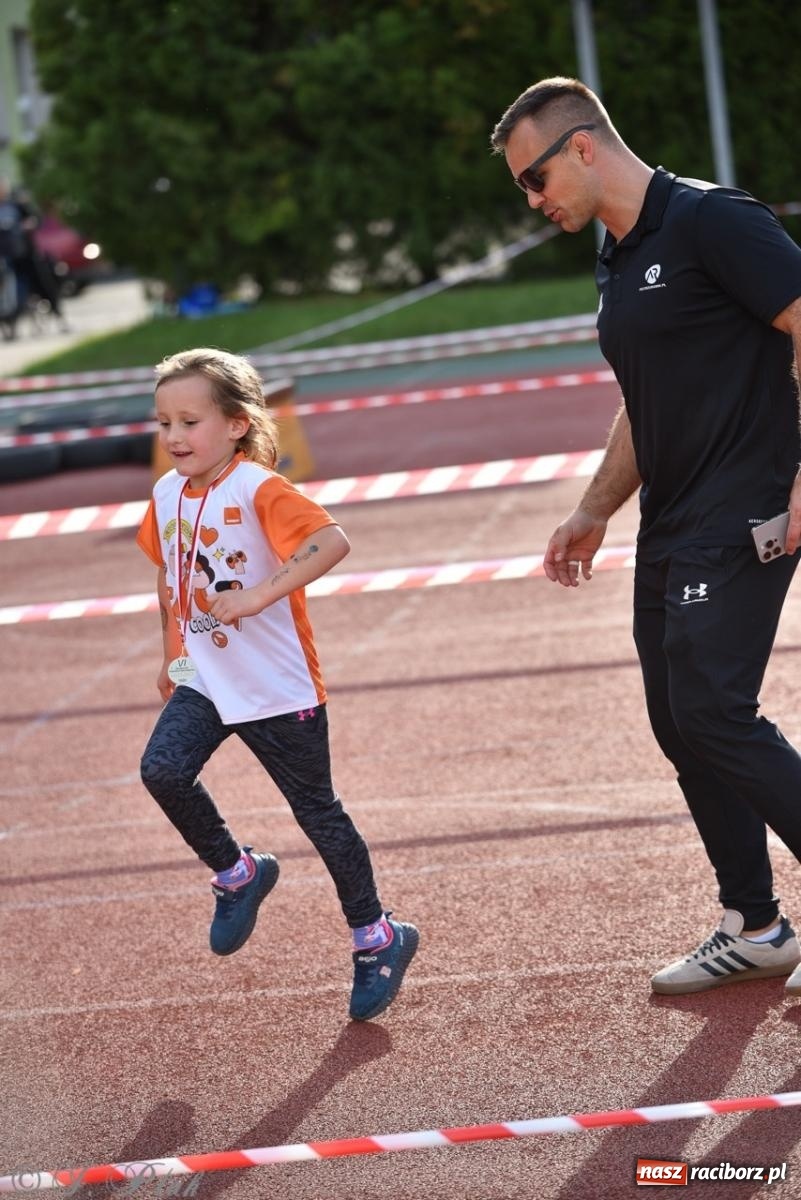 Zdjęcie w galerii na portalu naszraciborz.pl: Raciborski Test Sprawności - dzień pierwszy za nami, dziś drugi dzień ćwiczeń wiadomości z regionu