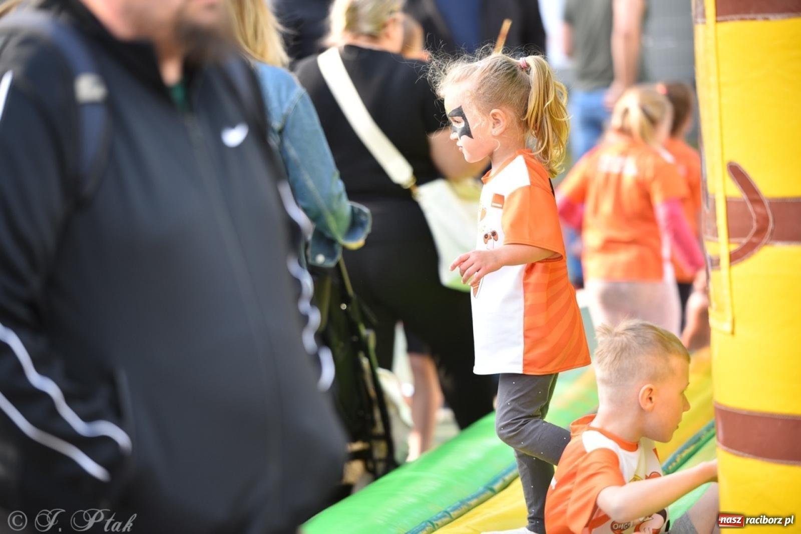 Zdjęcie w galerii na portalu naszraciborz.pl: Raciborski Test Sprawności - dzień pierwszy za nami, dziś drugi dzień ćwiczeń wiadomości z regionu