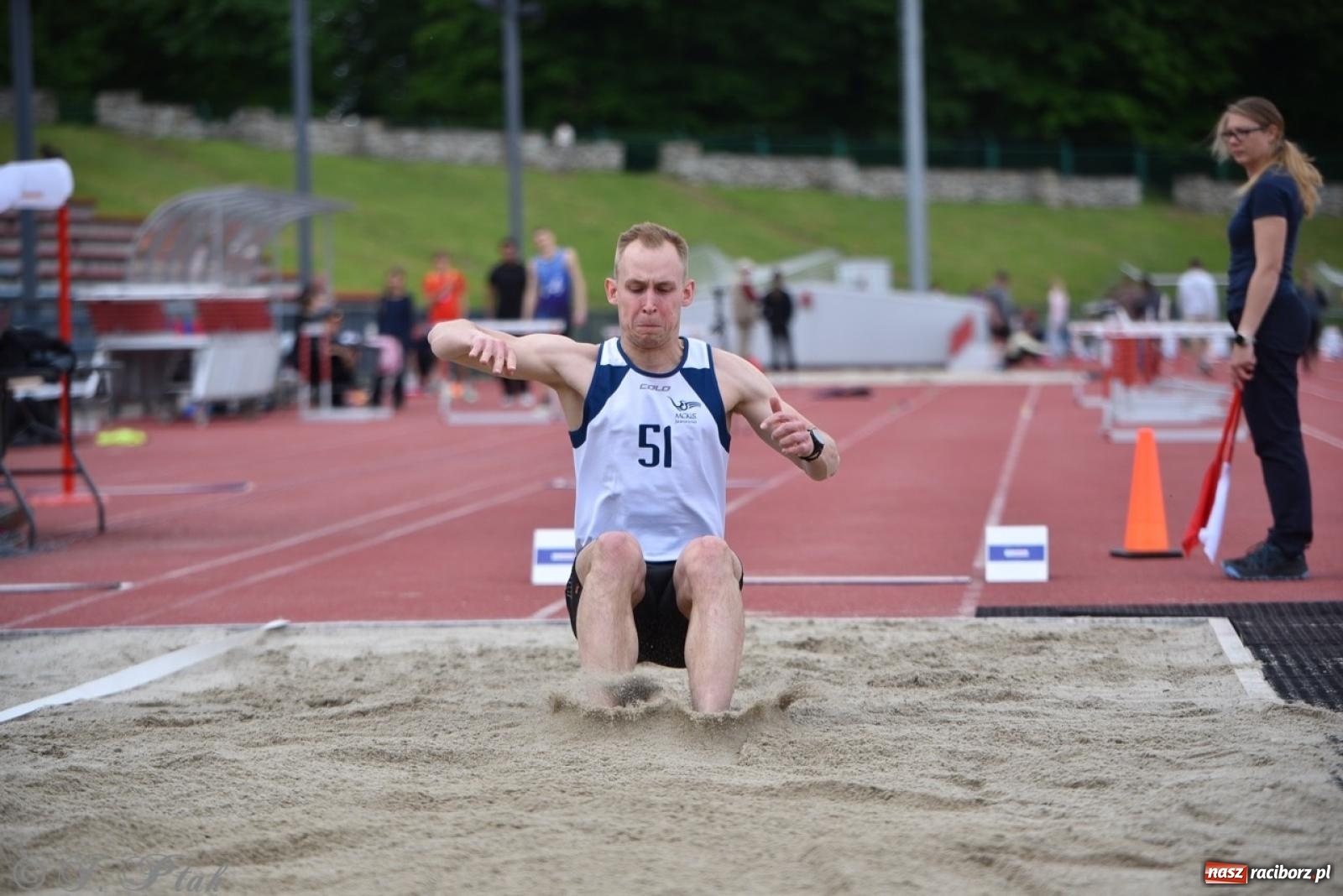 Zdjęcie w galerii na portalu naszraciborz.pl: Mistrzostwa województwa śląskiego w lekkoatletyce w Raciborzu U18, U20 i seniorzy wiadomości z regionu