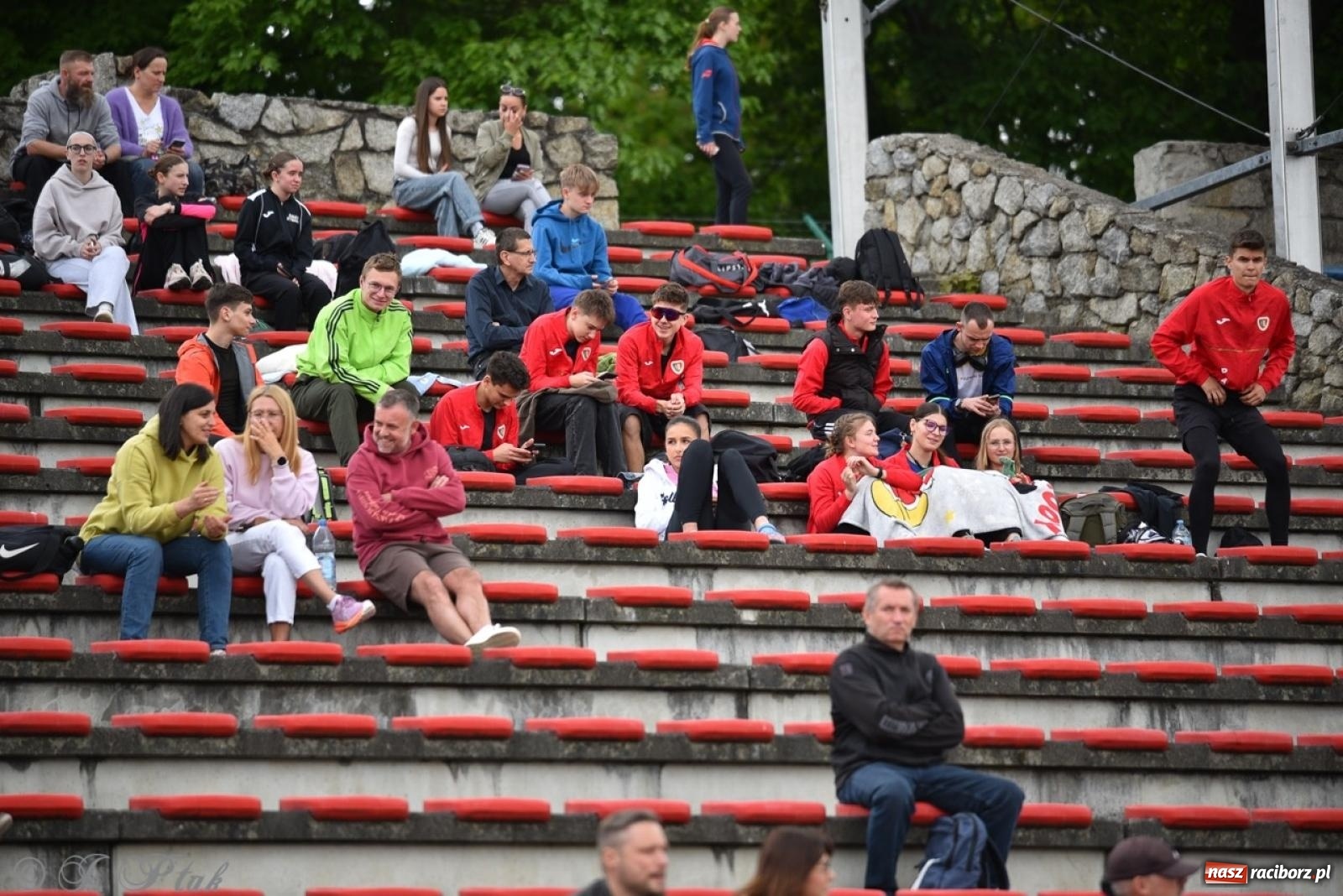 Zdjęcie w galerii na portalu naszraciborz.pl: Mistrzostwa województwa śląskiego w lekkoatletyce w Raciborzu U18, U20 i seniorzy wiadomości z regionu
