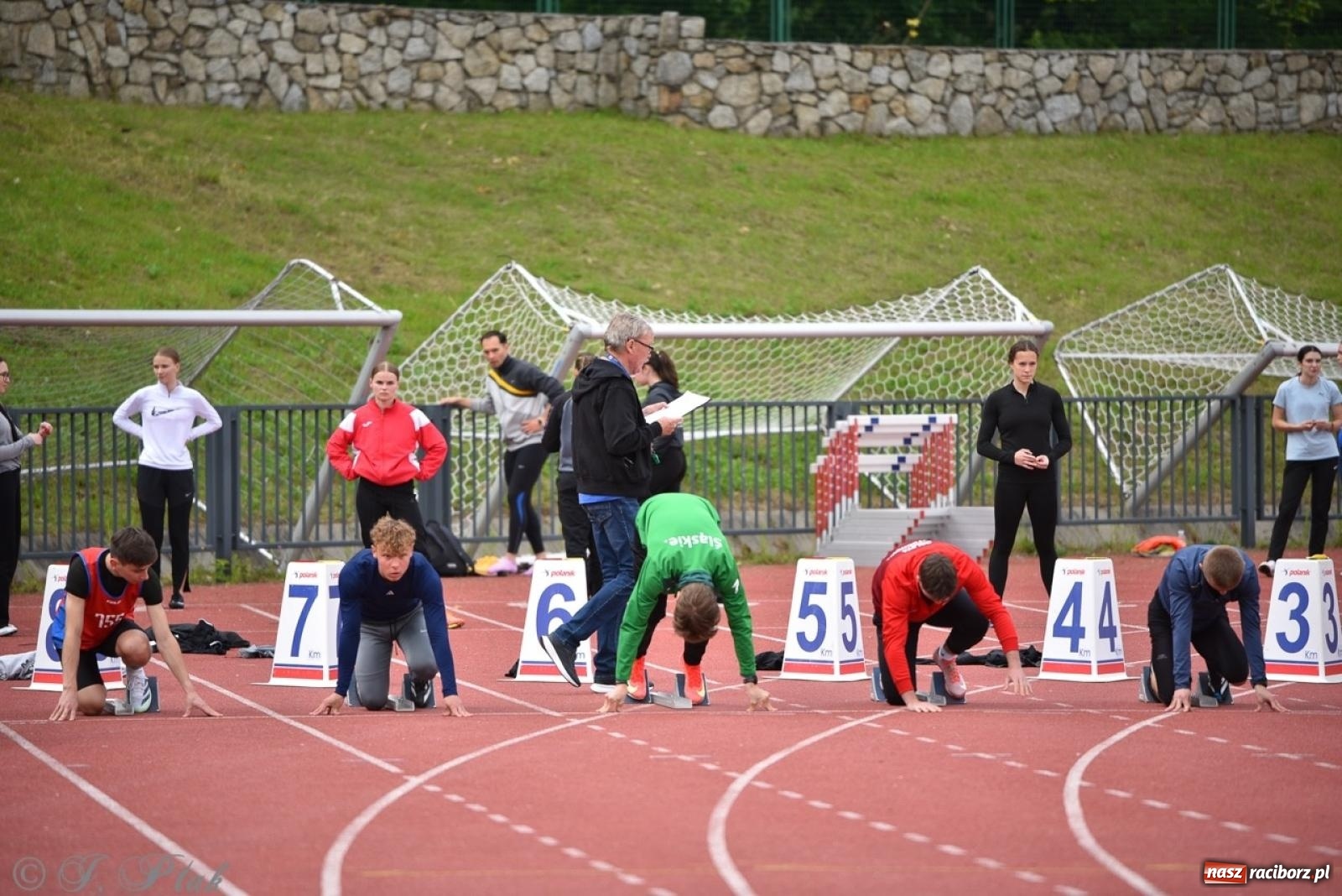 Zdjęcie w galerii na portalu naszraciborz.pl: Mistrzostwa województwa śląskiego w lekkoatletyce w Raciborzu U18, U20 i seniorzy wiadomości z regionu