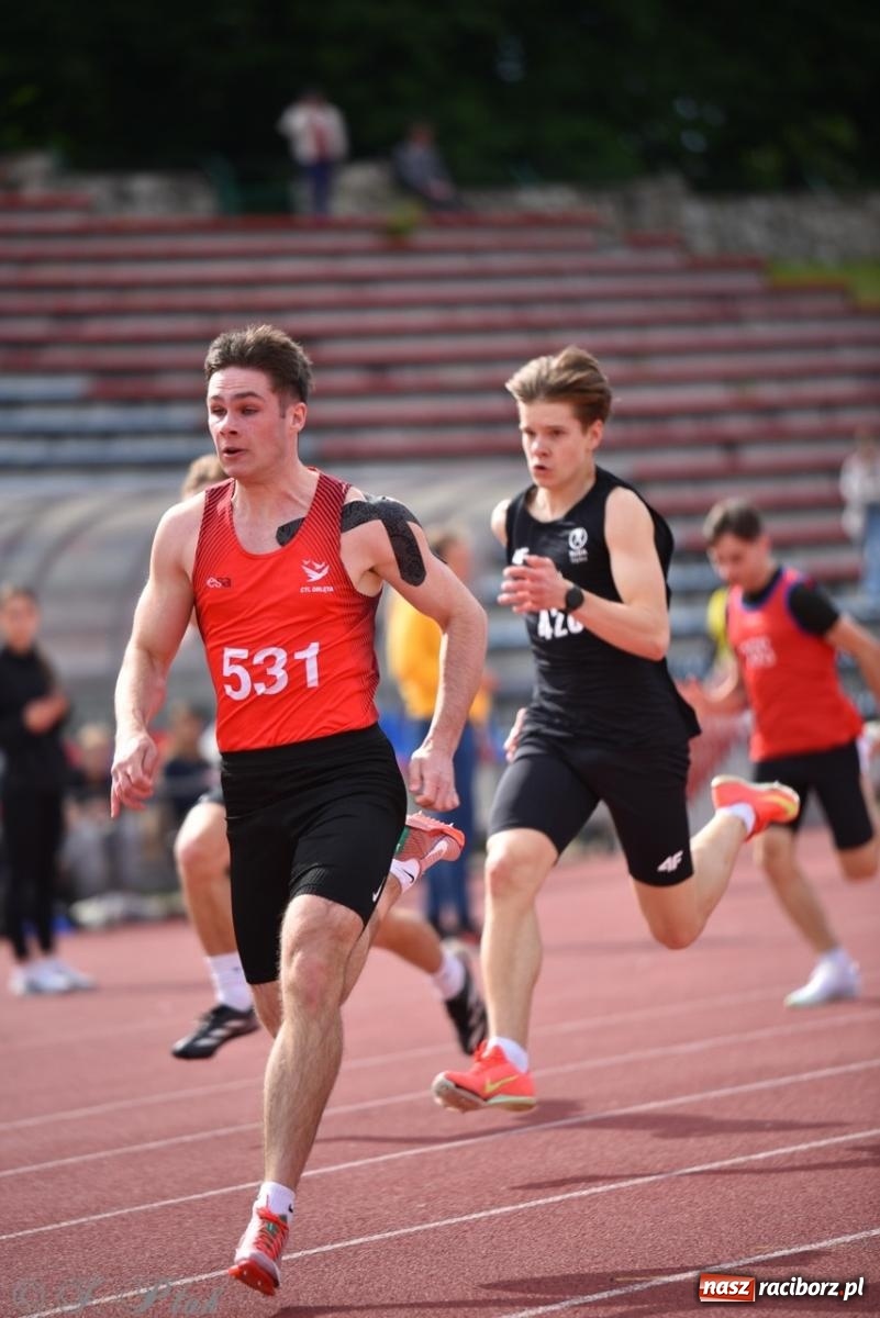 Zdjęcie w galerii na portalu naszraciborz.pl: Mistrzostwa województwa śląskiego w lekkoatletyce w Raciborzu U18, U20 i seniorzy wiadomości z regionu
