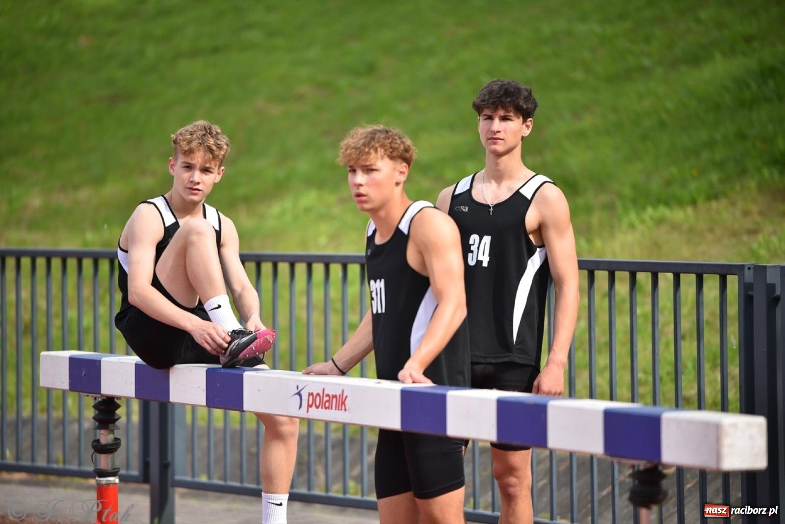 Zdjęcie w galerii na portalu naszraciborz.pl: Mistrzostwa województwa śląskiego w lekkoatletyce w Raciborzu U18, U20 i seniorzy wiadomości z regionu