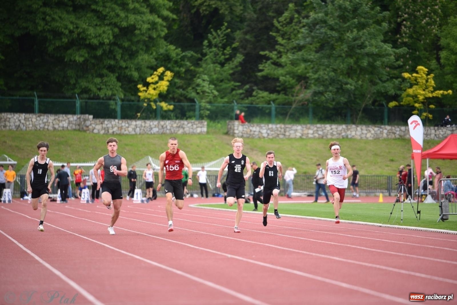 Zdjęcie w galerii na portalu naszraciborz.pl: Mistrzostwa województwa śląskiego w lekkoatletyce w Raciborzu U18, U20 i seniorzy wiadomości z regionu