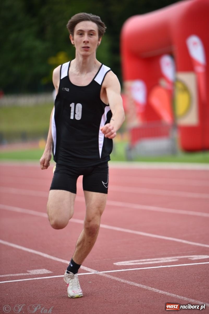 Zdjęcie w galerii na portalu naszraciborz.pl: Mistrzostwa województwa śląskiego w lekkoatletyce w Raciborzu U18, U20 i seniorzy wiadomości z regionu