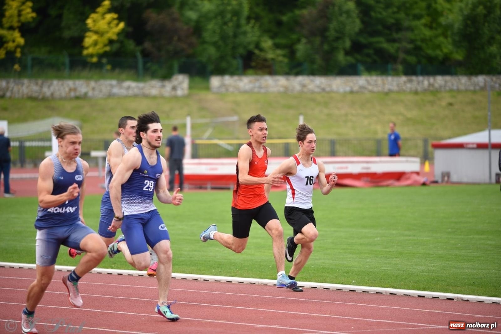 Zdjęcie w galerii na portalu naszraciborz.pl: Mistrzostwa województwa śląskiego w lekkoatletyce w Raciborzu U18, U20 i seniorzy wiadomości z regionu